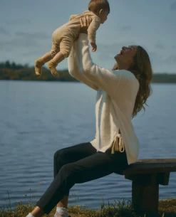 Cache Cœur Pantalons, Jupes & Shorts-Pantalon carotte de maternité Clark